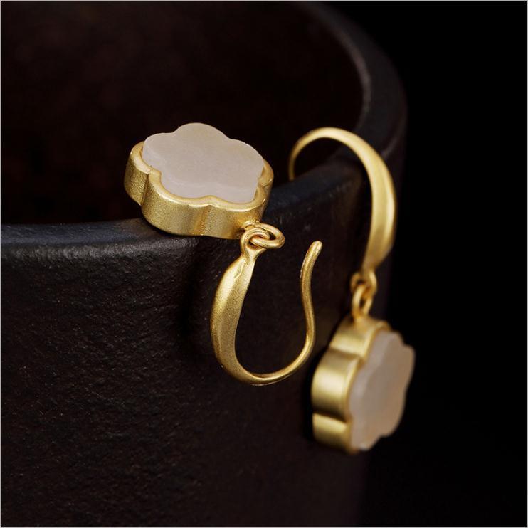 Vintage Handmade Gold Earring
