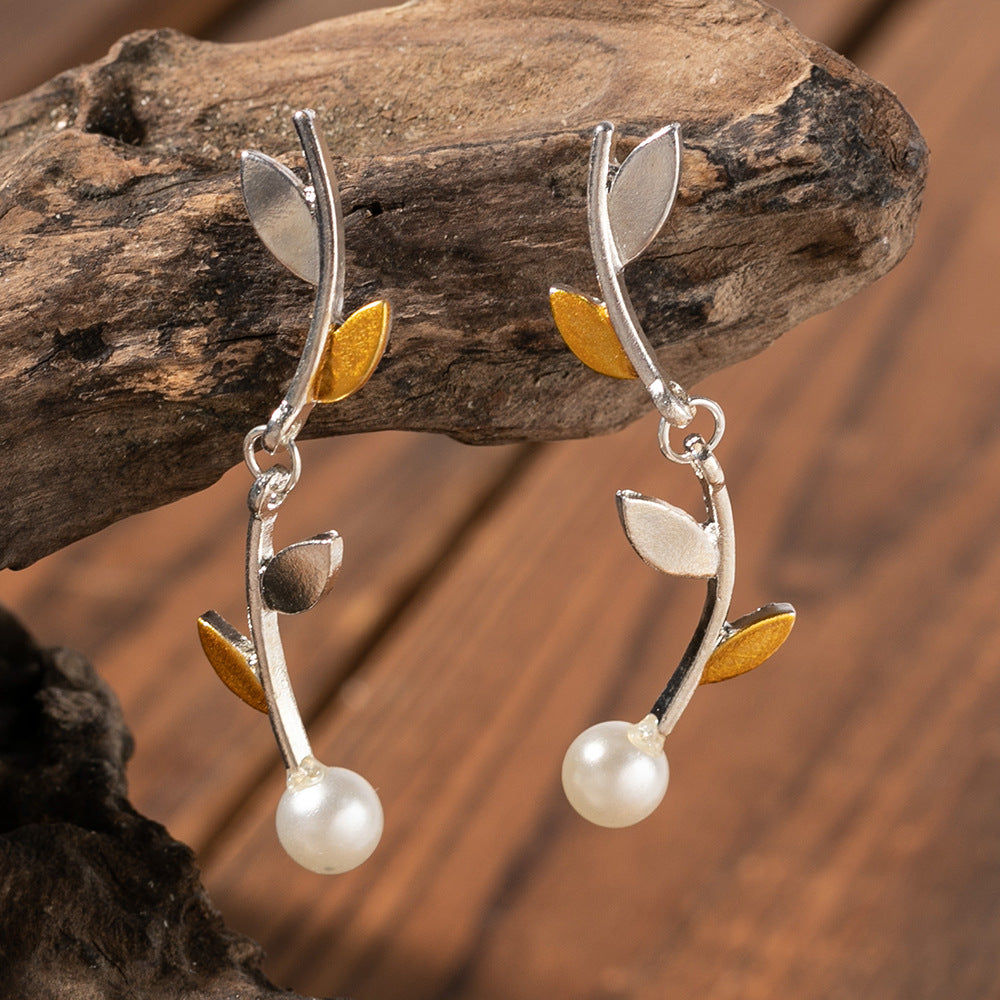 Elegant Silver Earring for Every Occasion