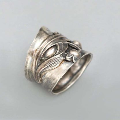 Delicate Artisan Ring