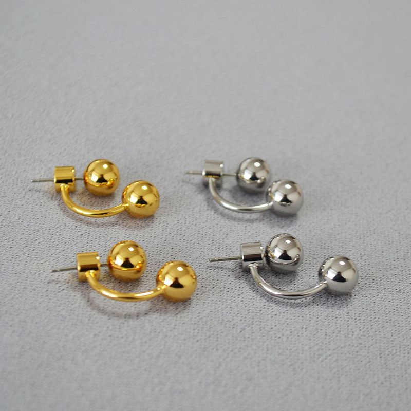 Beautiful Gold Earring with Unique Style