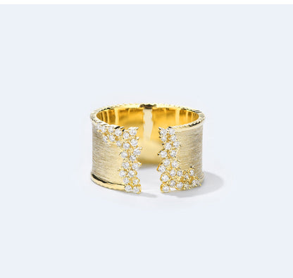 Classic Ring with Timeless Appeal