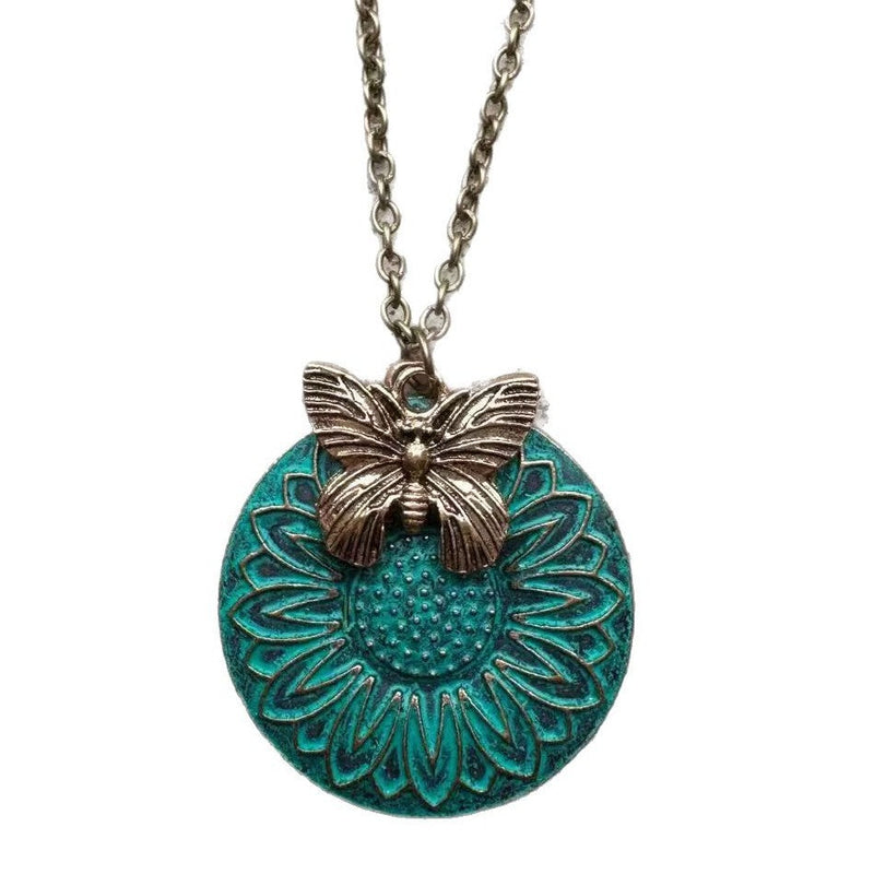 Stunning Necklace for Daily Wear