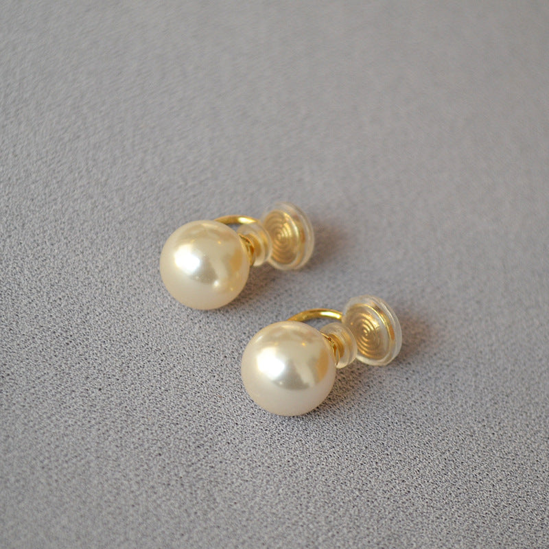 Delicate Artisan Pearl Earring