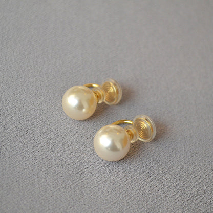 Delicate Artisan Pearl Earring