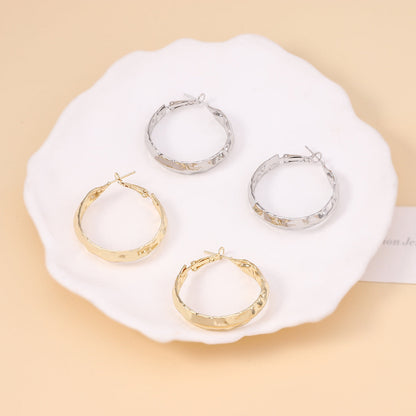 Charming Piece for Any Occasion