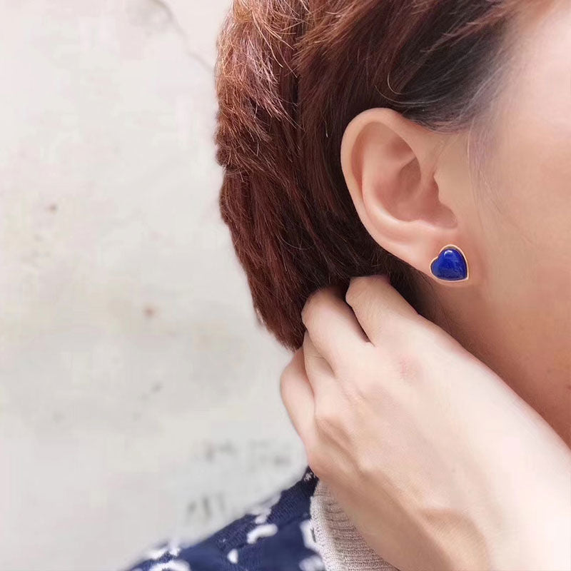 Beautiful Silver Earring with Unique Style