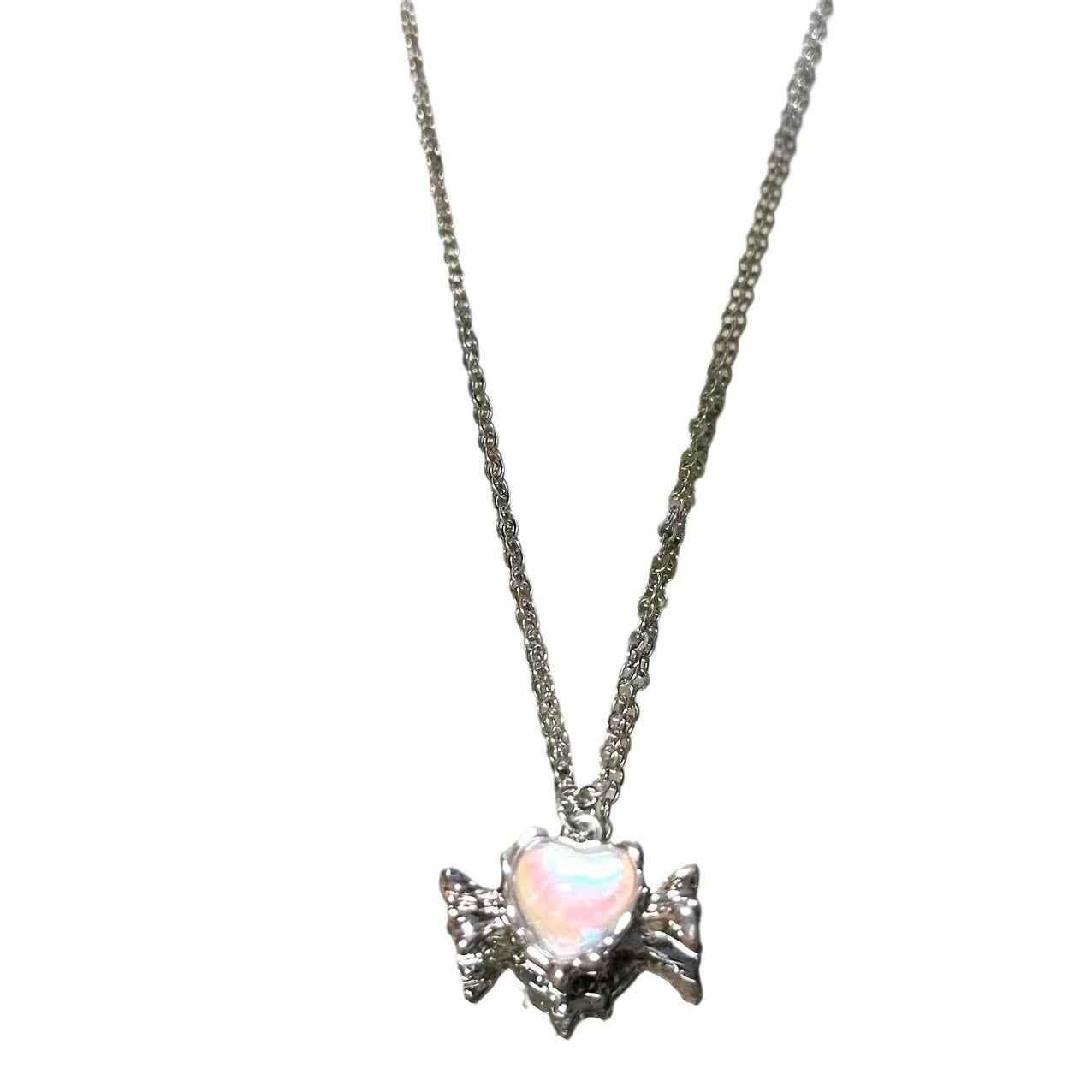 Beautiful Silver Necklace with Unique Style