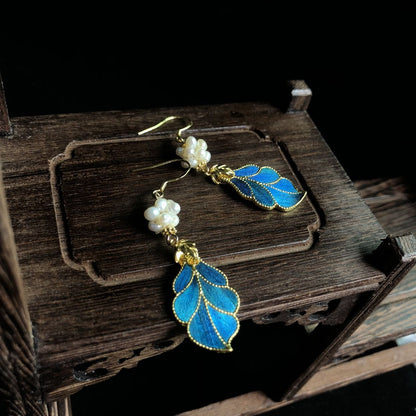 Charming Pearl Earring for Any Occasion