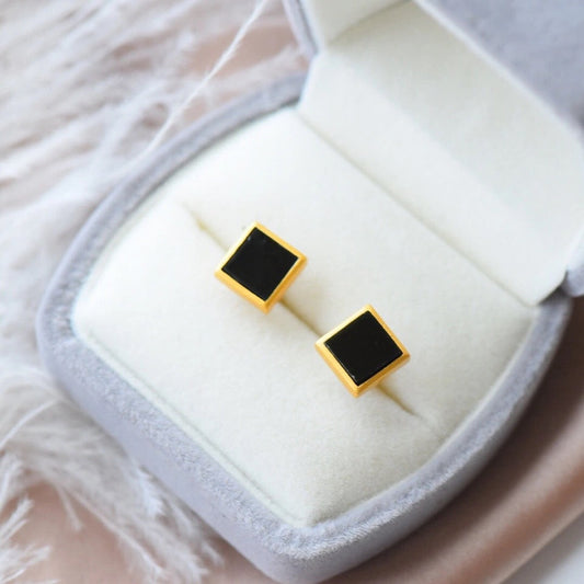 Beautiful Silver Earring with Unique Style