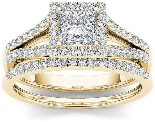 Classic Gold Ring with Timeless Appeal