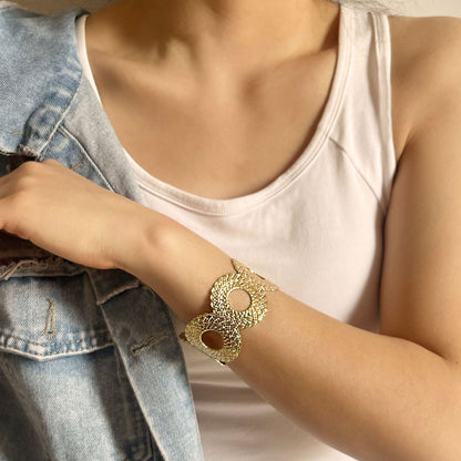 Classic Bracelet with Timeless Appeal