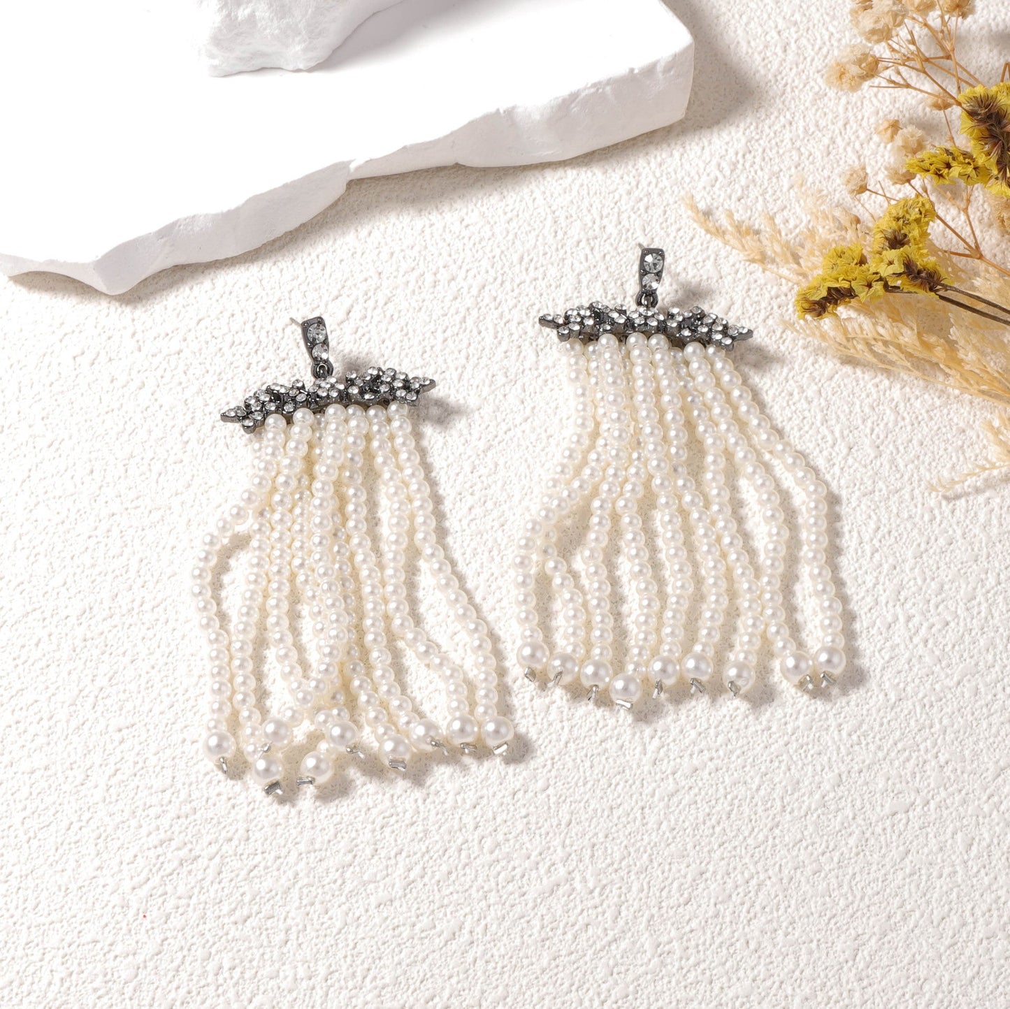 Elegant Pearl Earring for Every Occasion