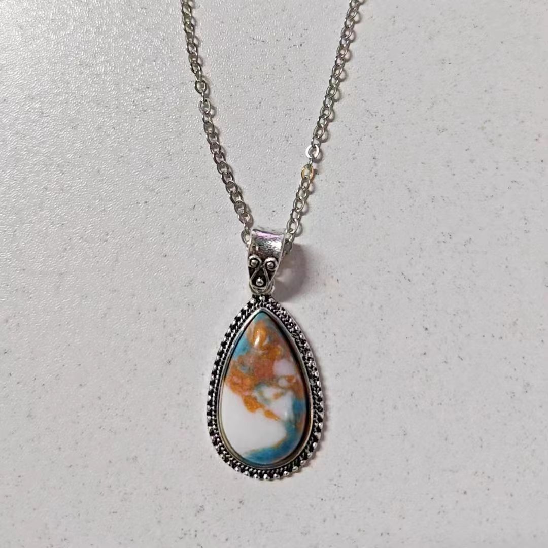 Classic Necklace with Timeless Appeal