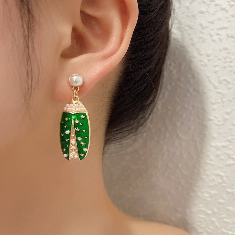 Stunning Pearl Earring for Daily Wear