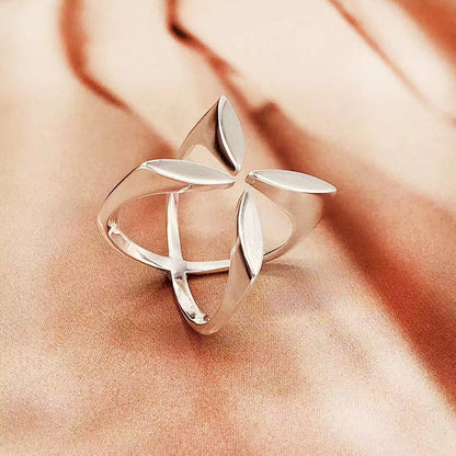 Stunning Ring for Daily Wear