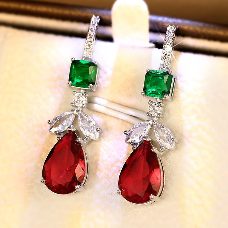 Beautiful Earring with Unique Style