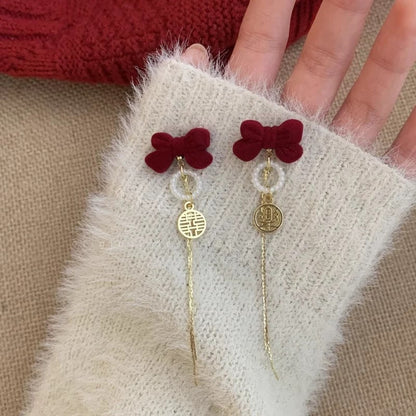 Beautiful Pearl Earring with Unique Style