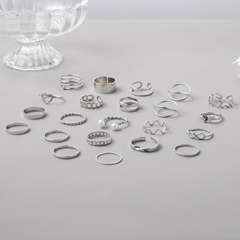 Beautiful Pearl Set with Unique Style