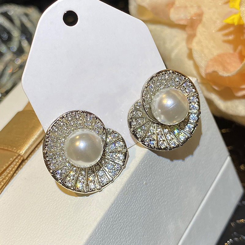 Delicate Artisan Pearl Earring