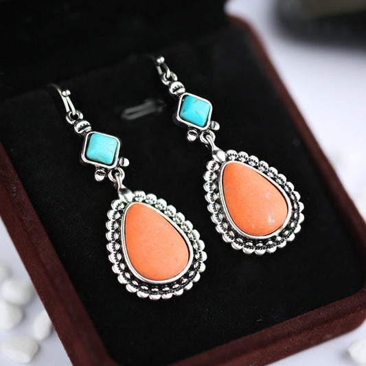 Elegant Silver Earring for Every Occasion