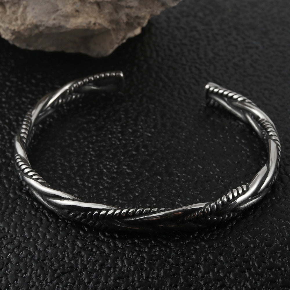 Stunning Bracelet for Daily Wear
