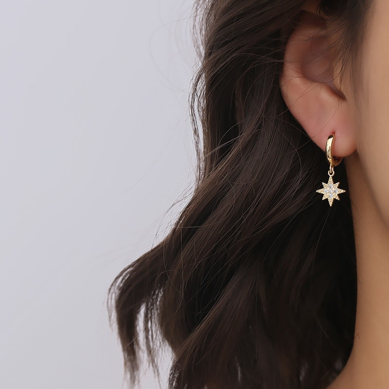 Charming Earring for Any Occasion