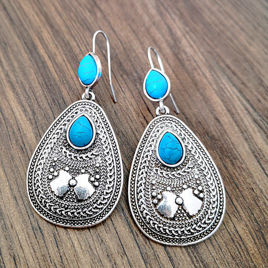 Charming Earring for Any Occasion