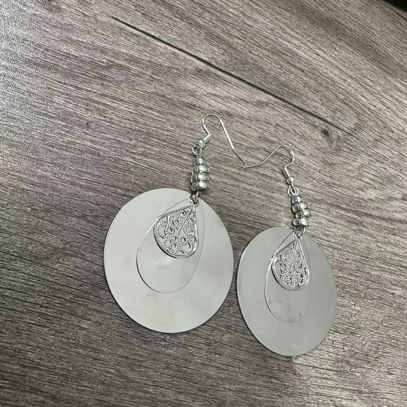 Classic Earring with Timeless Appeal