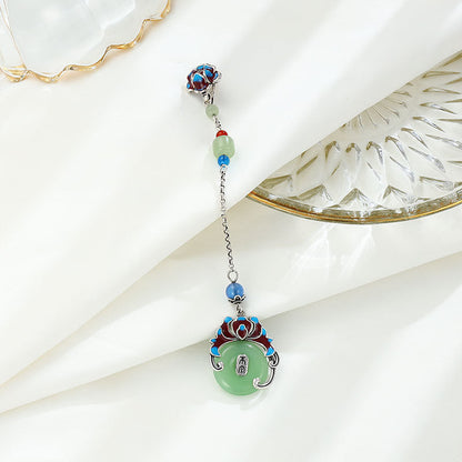 Classic Pendant with Timeless Appeal