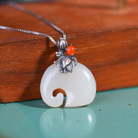 Elegant Gold Necklace for Every Occasion