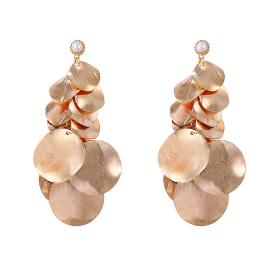 Charming Piece for Any Occasion