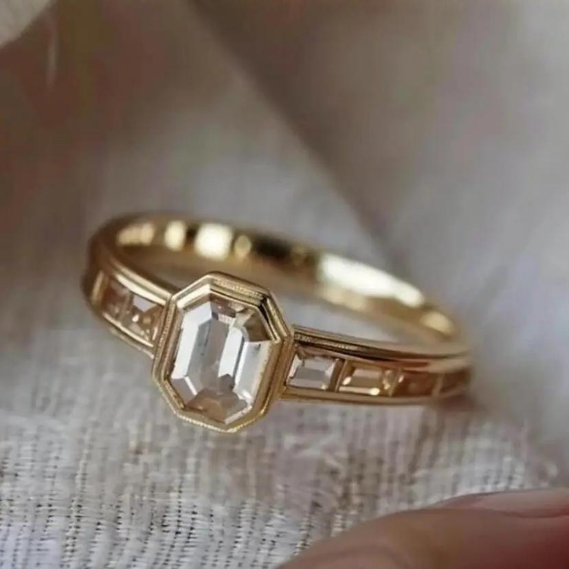 Stunning Gold Set for Daily Wear