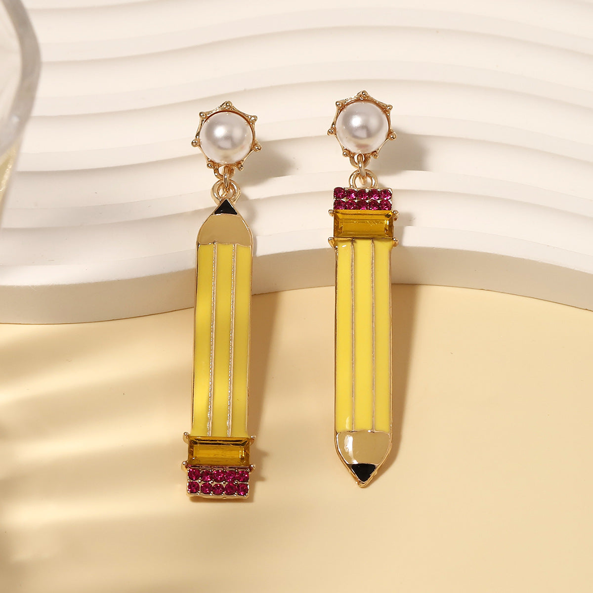 Beautiful Pearl Earring with Unique Style