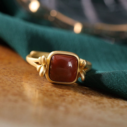 Charming Gold Ring for Any Occasion