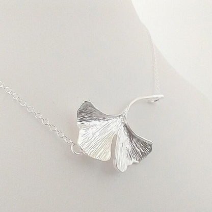 Romantic Necklace for Special Moments