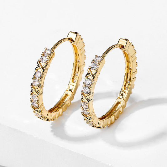 Charming Earring for Any Occasion