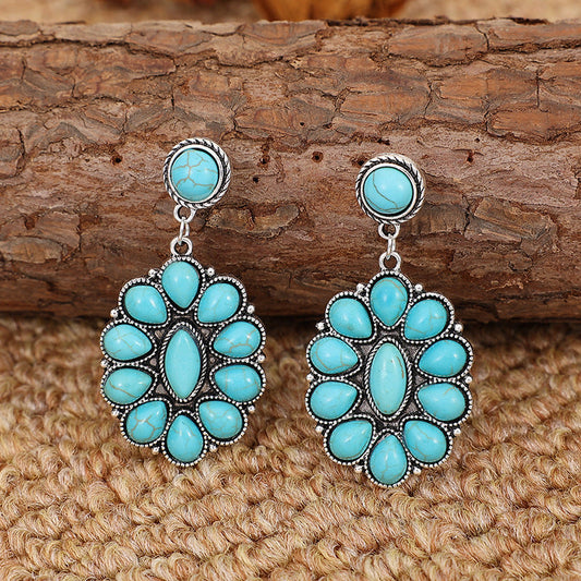 Elegant Silver Earring for Every Occasion