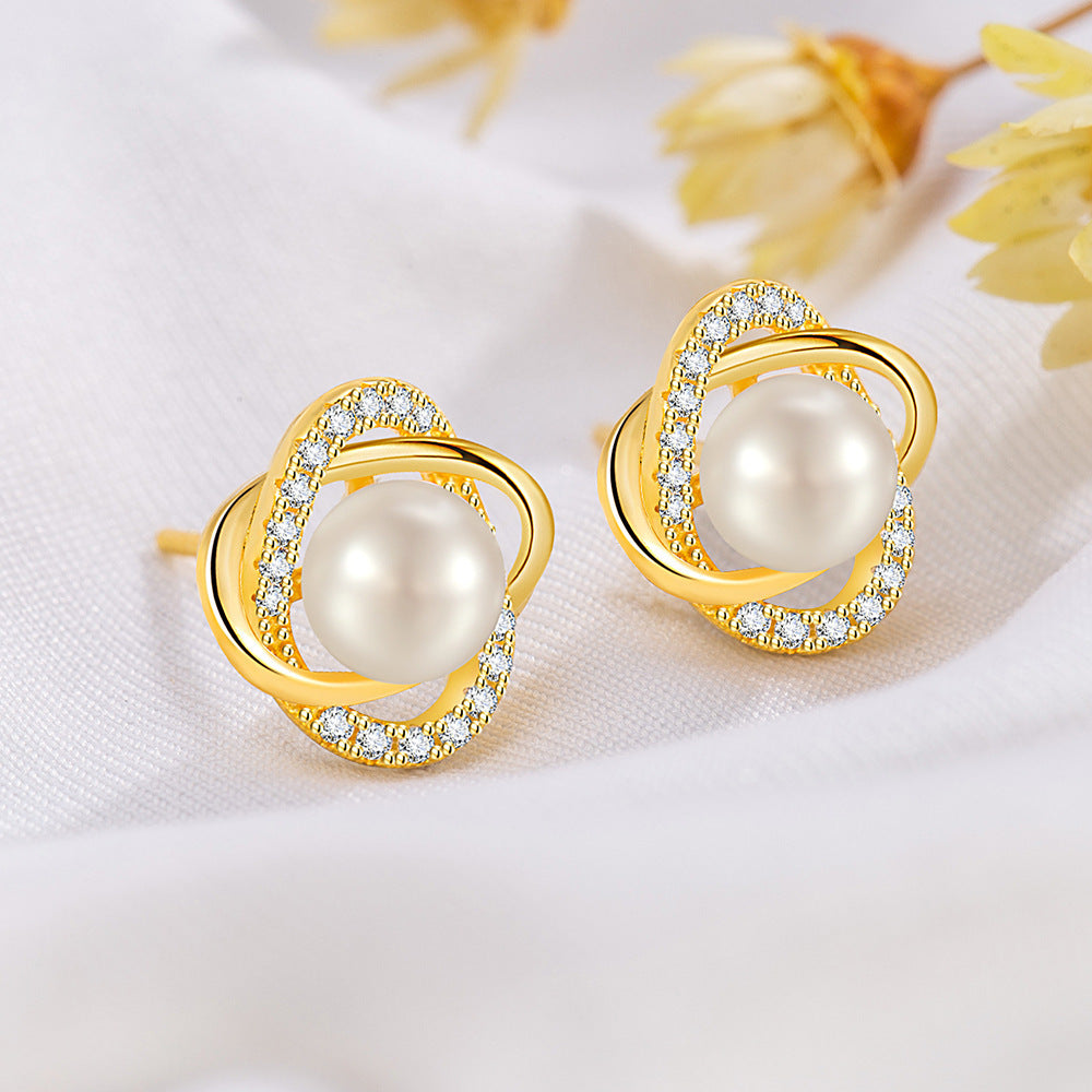 Classic Pearl Earring with Timeless Appeal