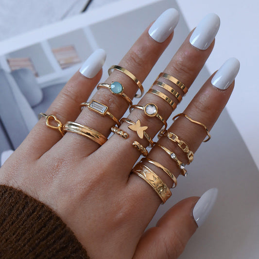 Classic Chain with Timeless Appeal