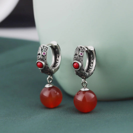 Romantic Silver Earring for Special Moments
