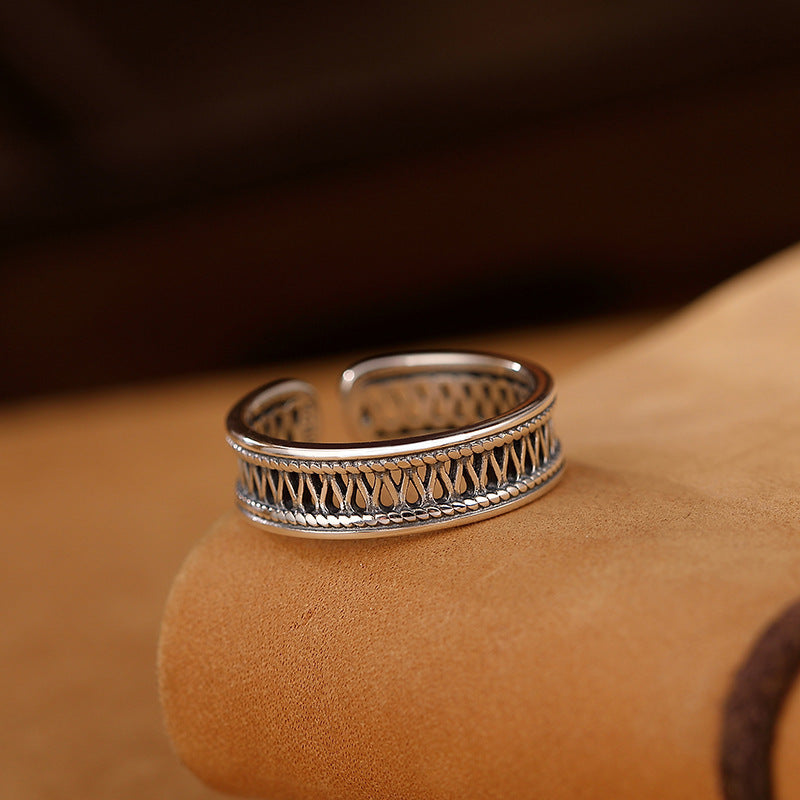 Elegant Silver Ring for Every Occasion