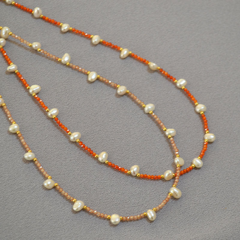 Beautiful Pearl Necklace with Unique Style