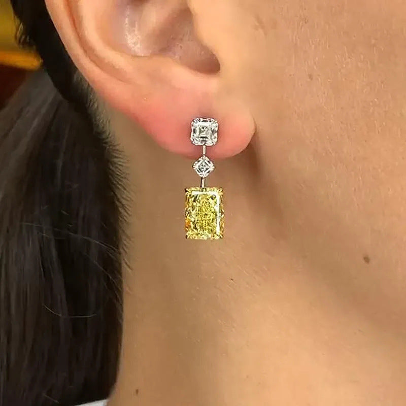 Beautiful Earring with Unique Style