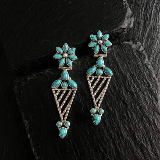 Stunning Earring for Daily Wear