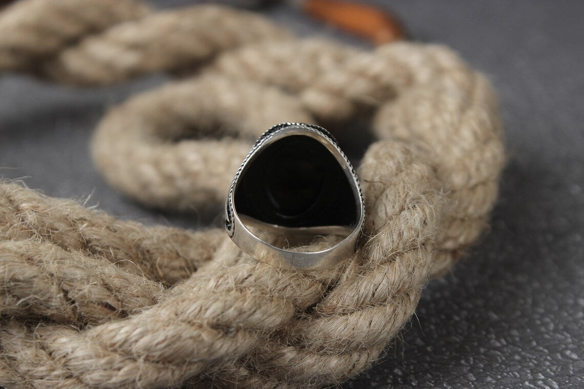 Stunning Silver Ring for Daily Wear