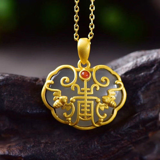 Stunning Gold Pendant for Daily Wear