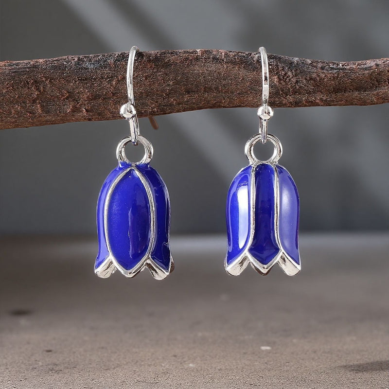Charming Earring for Any Occasion