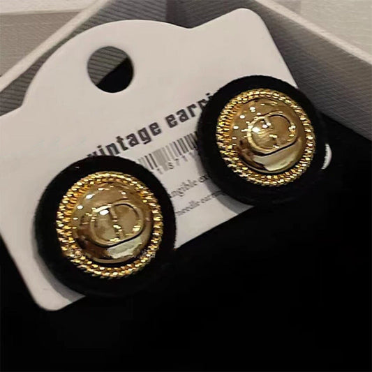 Vintage Handmade Earring
