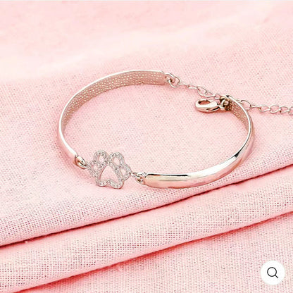 Beautiful Bracelet with Unique Style
