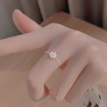 Romantic Pearl Ring for Special Moments